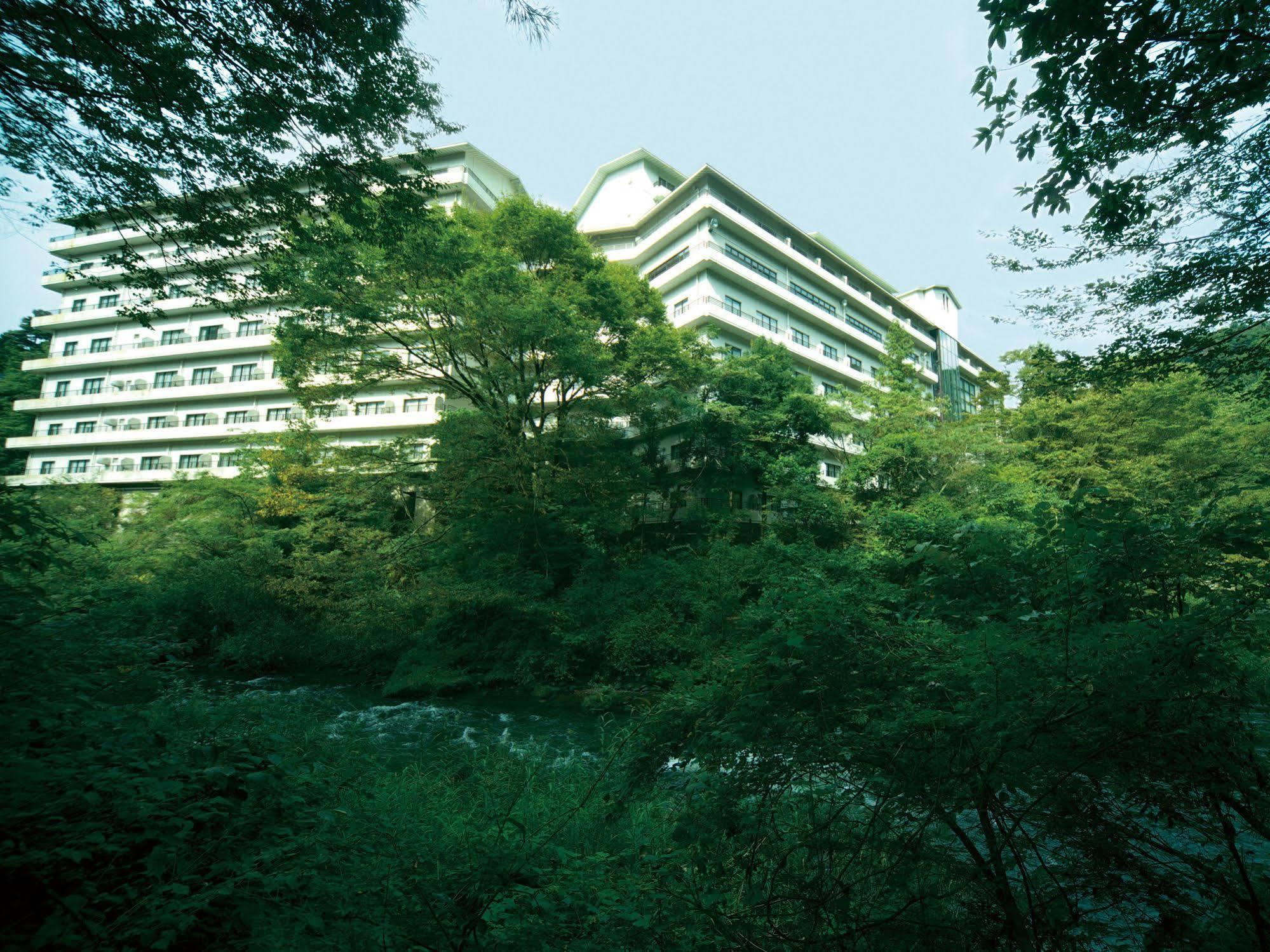 Royal Hotel Yamanaka Onsen Kajikaso Кага Екстериор снимка