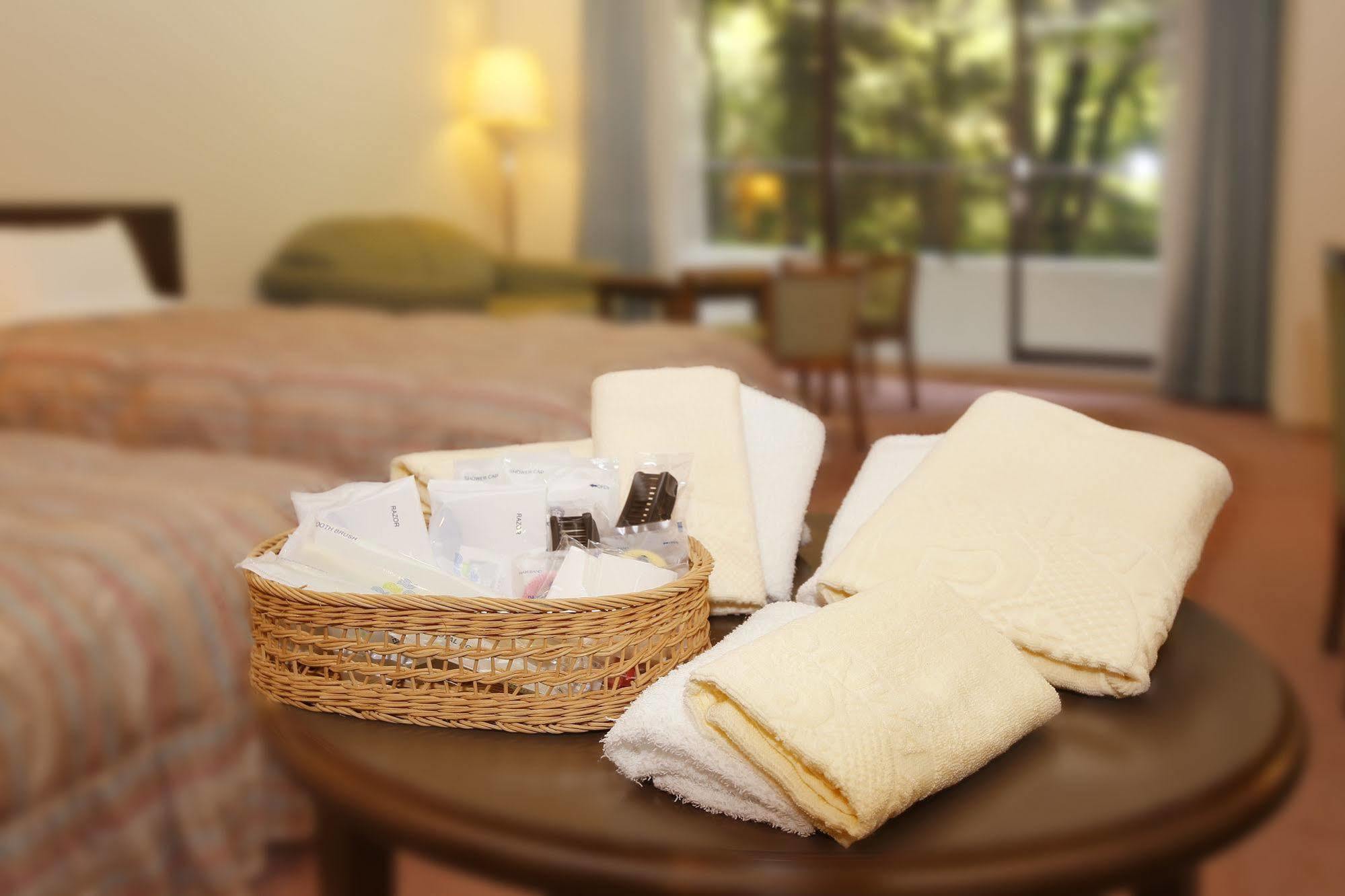 Royal Hotel Yamanaka Onsen Kajikaso Кага Екстериор снимка