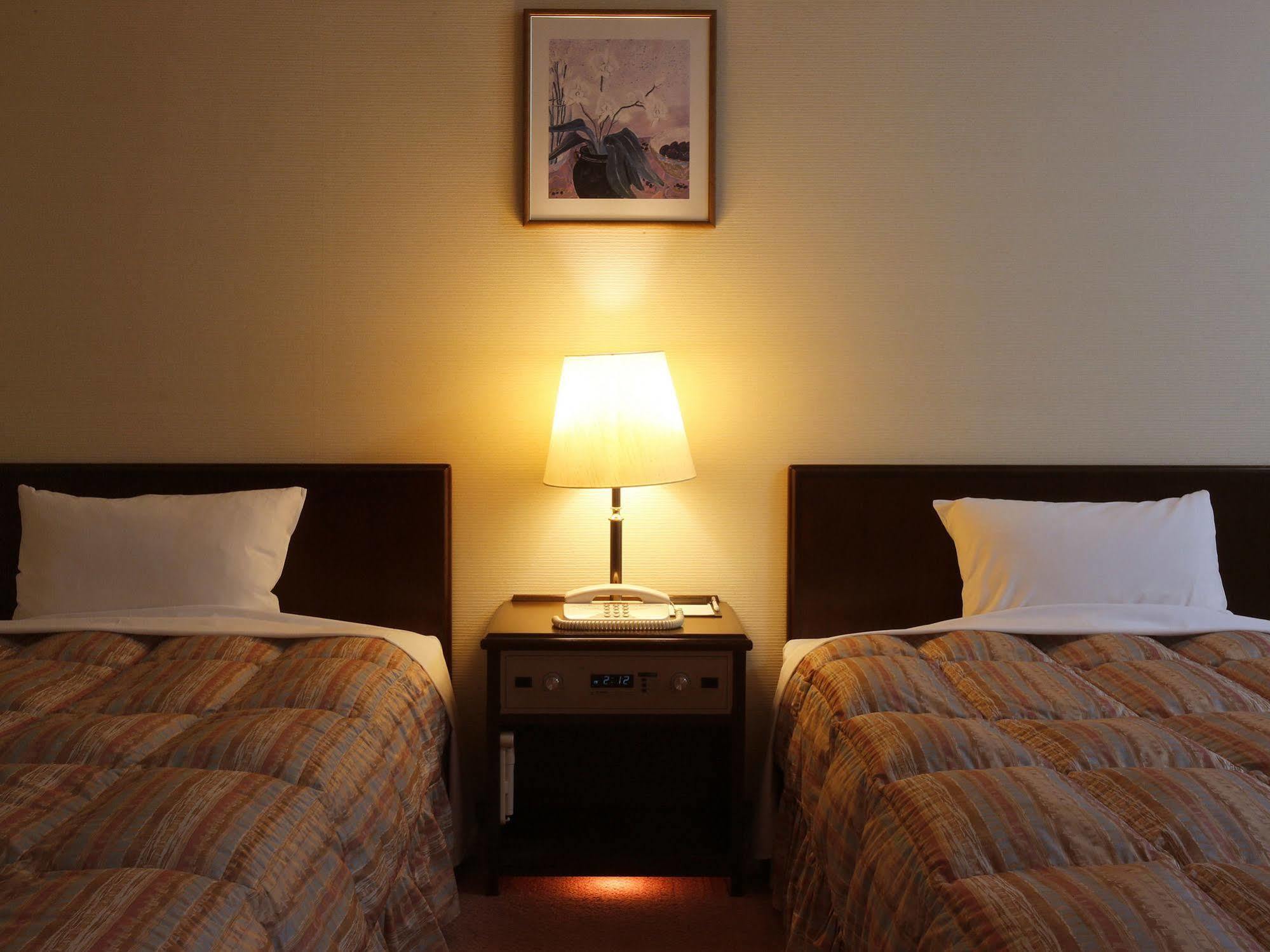 Royal Hotel Yamanaka Onsen Kajikaso Кага Екстериор снимка