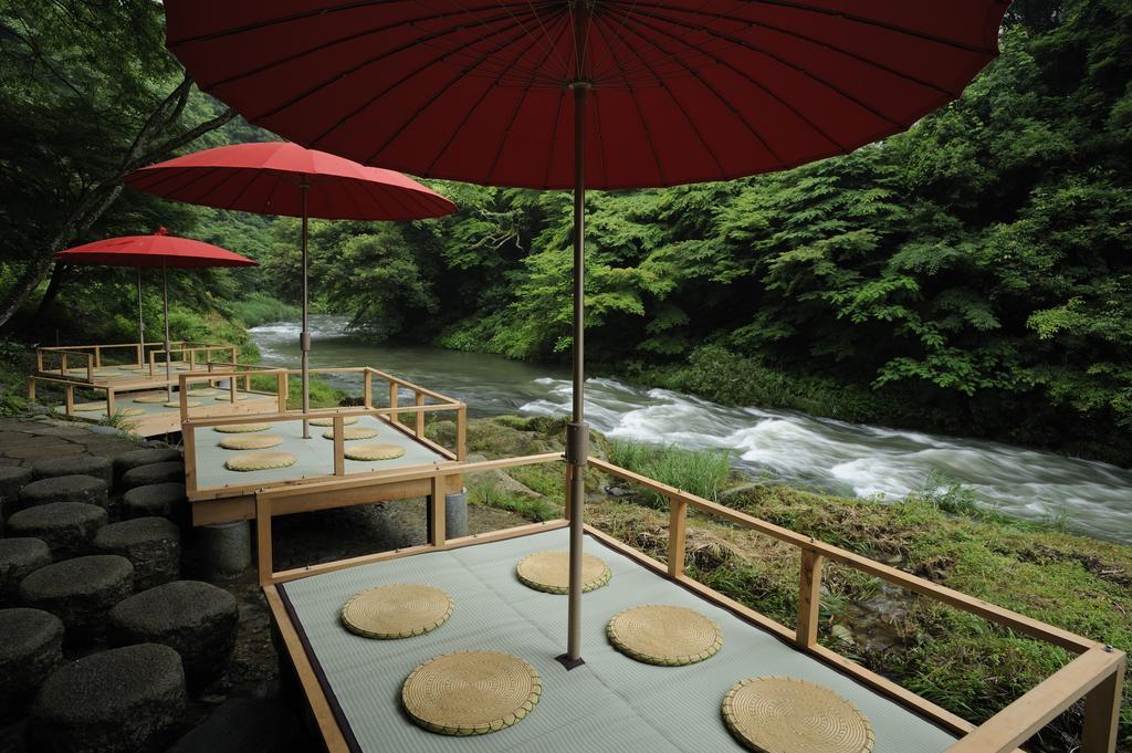 Royal Hotel Yamanaka Onsen Kajikaso Кага Екстериор снимка