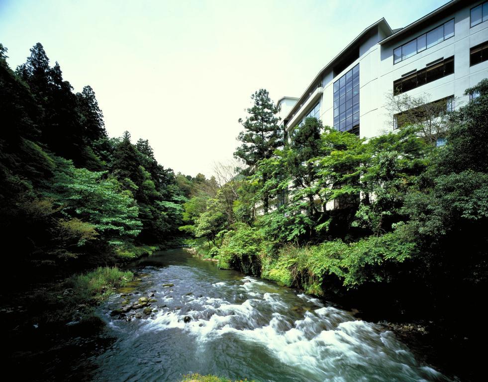Royal Hotel Yamanaka Onsen Kajikaso Кага Екстериор снимка
